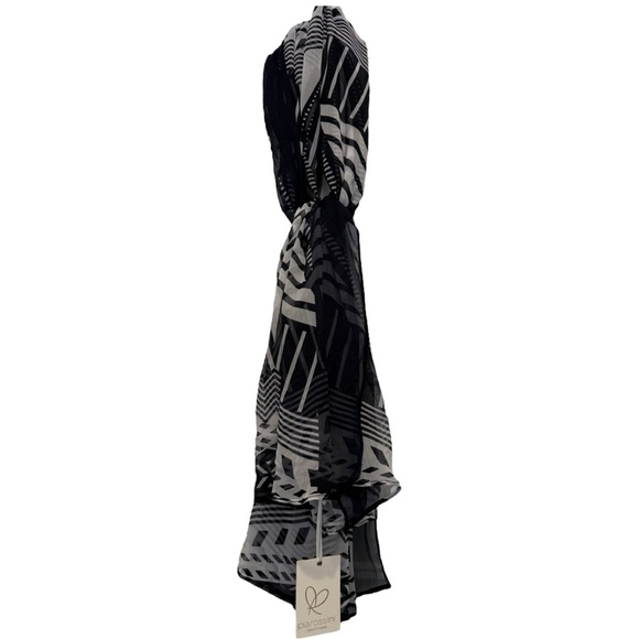 2/$20 Pia Rossini Vernazza Sarong Navy/White One Size NWT - Picture 1 of 5